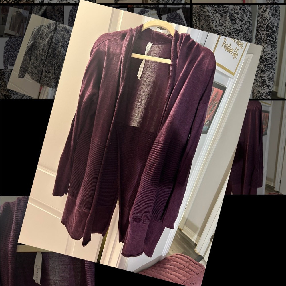 Lululemon burgundy wool open wrap with thumbholes on  doubled sleeve. Size 6